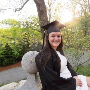 Meet your Posher, Claire